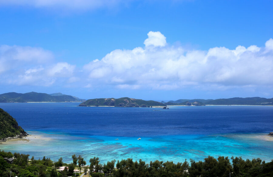 渡嘉敷島の海