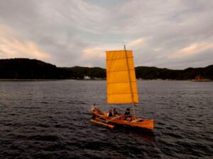 【座間味/夕方】沖縄伝統帆船サバニで巡る絶景サンセットクルージング《写真撮影付き》座間味唯一の伝統体験！海の上で迎える至極のひととき