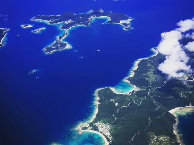 渡嘉敷島と座間味島 空撮 航空写真